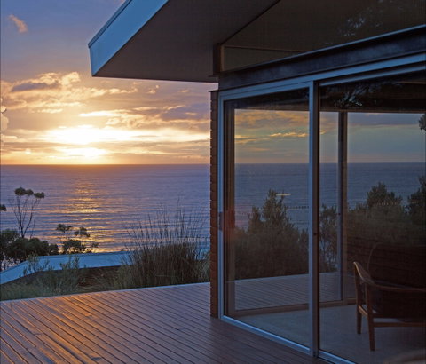Eaglehawk Pavilions - Tourism Cairns 1