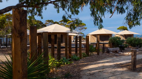 Kangaroo Island Seafront Holiday Park - Tourism Cairns 0