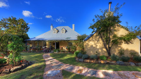 Orford's Sanda House B&B - Tourism Cairns 0