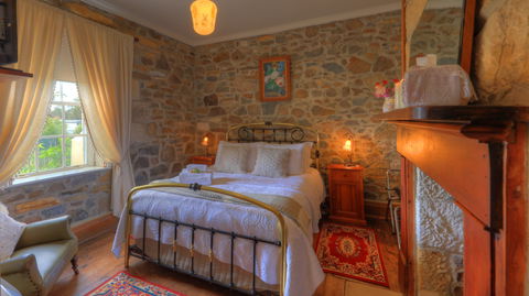 Orford's Sanda House B&B - Tourism Cairns 2