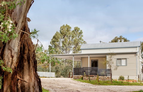 Ruciochs B & B - Tourism Cairns 0