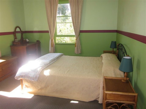 Settlers Arms Hotel - Tourism Cairns 1