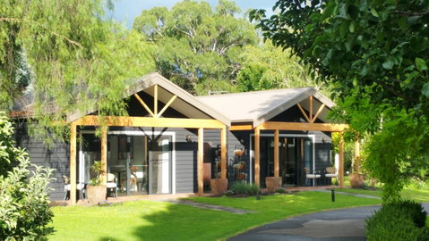 The Musicians Retreat B&B - Tourism Cairns 0