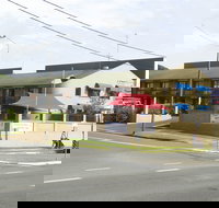 Tweed Harbour Motor Inn - Tourism Cairns