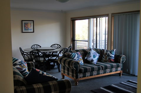 Ulladulla Rennies Beach House And Studio - Tourism Cairns 2
