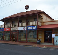 Victoria Hotel Port McDonnell