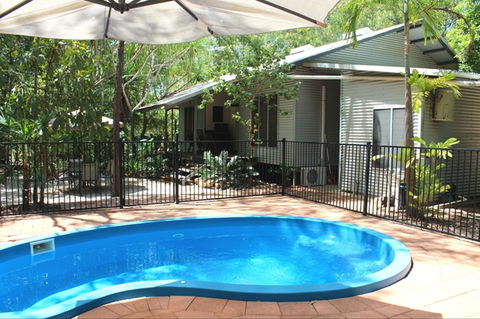 Wagait Beach Bush Retreat - Tourism Cairns 0