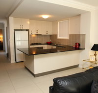 Apartments On-The-Park Prince - Tourism Cairns