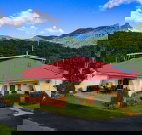 A View of Mount Warning Bed and Breakfast - Tourism Cairns