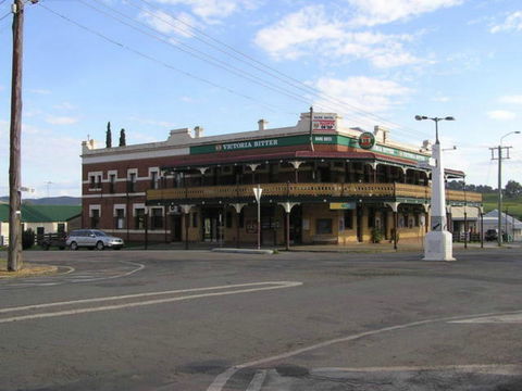 Bank Hotel - Tourism Cairns 0