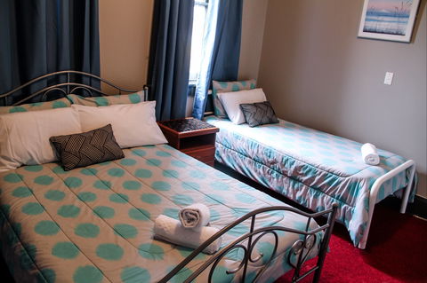 Bayview Hotel Batemans Bay - Tourism Cairns 2