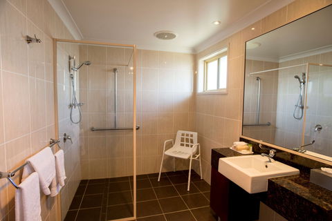 Best Western Plus All Settlers Tamworth - Tourism Cairns 2