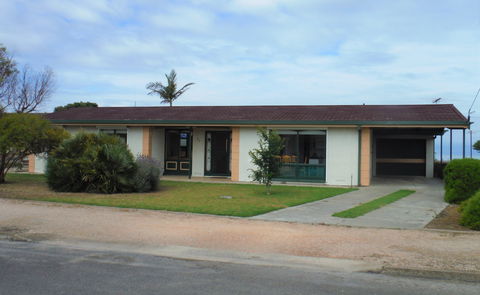 Blanche Place - Tourism Cairns 0