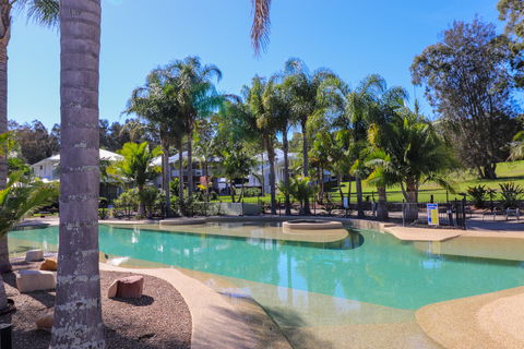 Blackbutt Family Loft Townhouse - Tourism Cairns 1