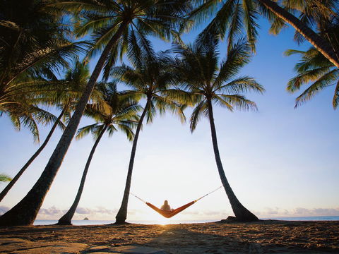 Bungalow Hotel (Newbett Pty Ltd) - Tourism Cairns 0