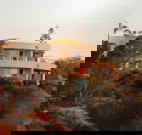 Cliff House Beachfront Villas - Tourism Cairns