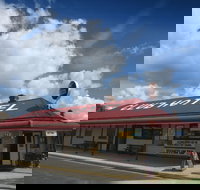 Club Hotel Emmaville - Tourism Cairns