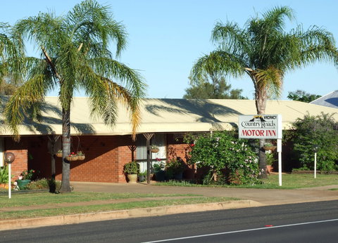 Country Roads Motor Inn - Tourism Cairns 0