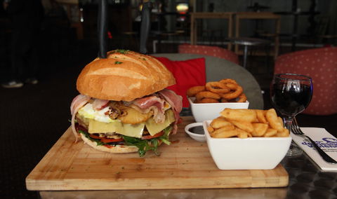 Edward River Hotel - Tourism Cairns 2