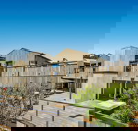 Eighty Seven on Byrnes