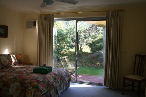 Goldsmith's In The Forest - Tourism Cairns 1