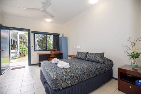 Palm Island Motel - Tourism Cairns 1
