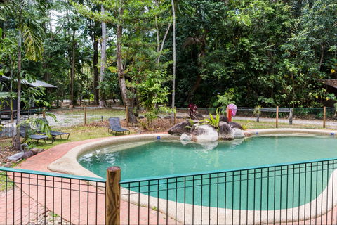 Safari Lodge - Tourism Cairns 1