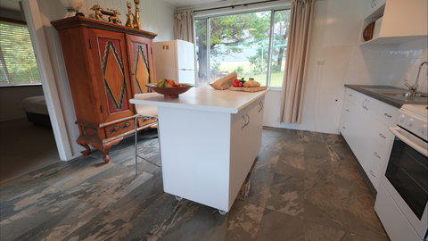 Sisters Beach House - Tourism Cairns 1