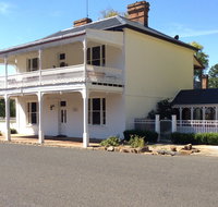 The White House Carcoar - Tourism Cairns