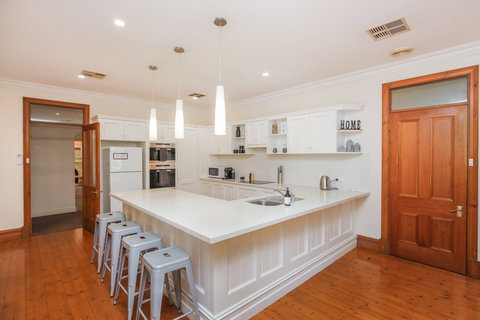 The Hills House At Hahndorf - Tourism Cairns 1