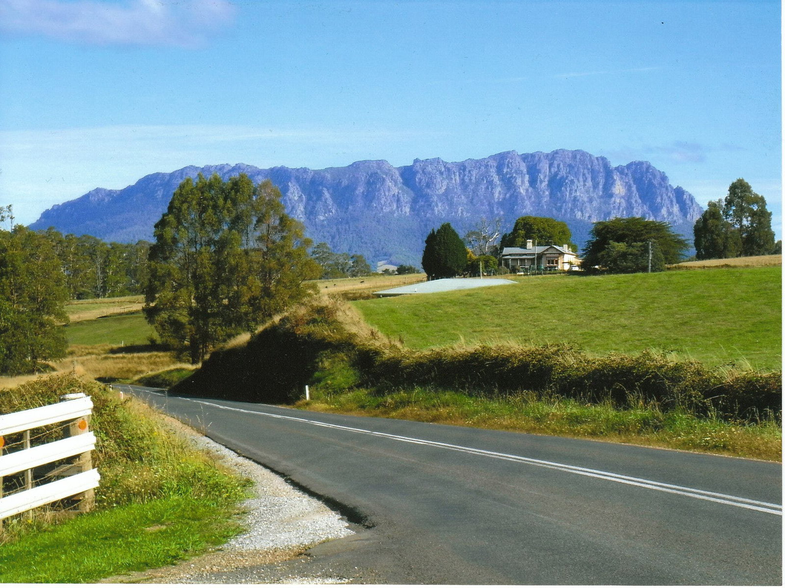 Sheffield TAS Tourism Cairns