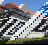 Alice's Cottages - Tourism Cairns
