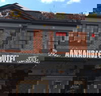 Annandale Hotel - Tourism Cairns