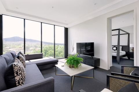 Birch Apartments - Tourism Cairns 0