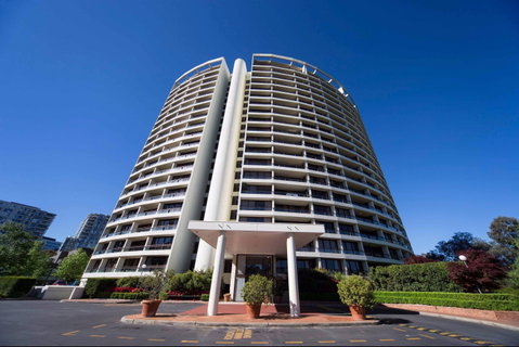 BreakFree Capital Tower - Tourism Cairns 0