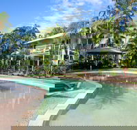 Coral Beach Noosa Resort - Tourism Cairns