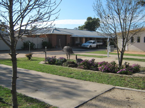 Double D Caravan Park - Tourism Cairns 0