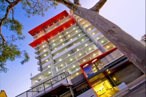 Edge Apartment Hotel - Tourism Cairns 1