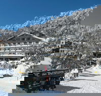 Falls Creek Hotel - Tourism Cairns