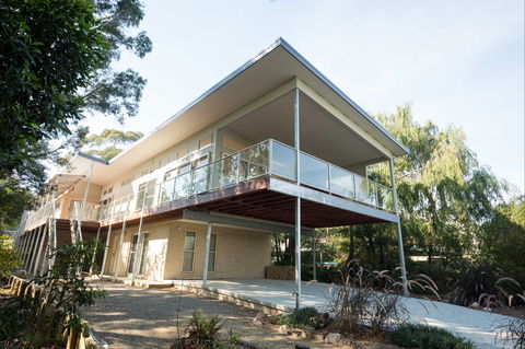 Just Sit: Moruya Heads - Tourism Cairns 0