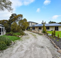 McKinnon's Holiday Home - Tourism Cairns