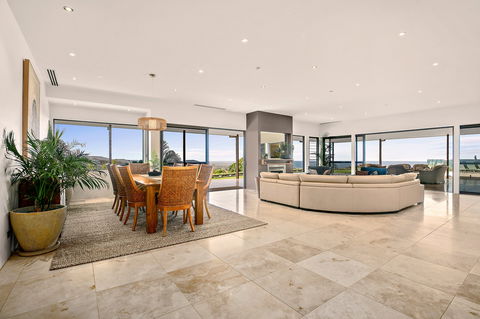 Mont Sapphire Luxury Retreat - Tourism Cairns 0