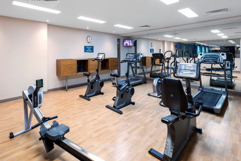 Oaks Glenelg Plaza Pier Suites - Tourism Cairns 2