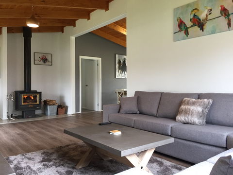 Swagman Homestead At Stockman's Ridge Wines - Tourism Cairns 1