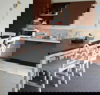 Tabourie Lake Motor Inn - Tourism Cairns