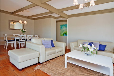 The Beach Pad - Tourism Cairns 1