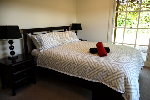 Wagga Riverside Apartments - Tourism Cairns 1