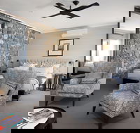 Worthington's Guest Suite - Pokolbin Hunter Valley - Tourism Cairns