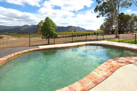 Worthington's Guest Suite - Pokolbin Hunter Valley - Tourism Cairns 1