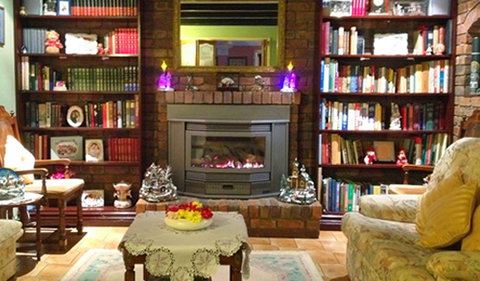 Curtis Falls Mountain Retreat - Tourism Cairns 3